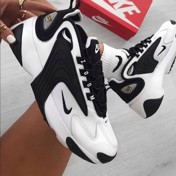 nike white & black zoom 2k trainers